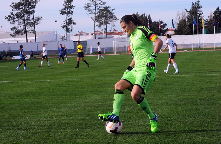 La mégastar : Nadine Angerer