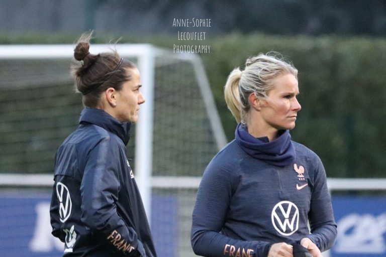 amandine-henry-france-portrait-parcours-histoire