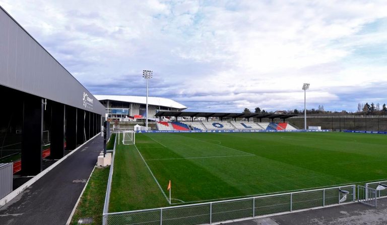 Le stade de l'OL féminin va être renommé en hommage à Gérard Houllier