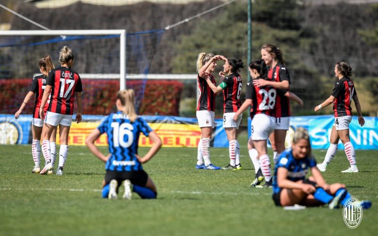 Le Milan a écrasé l'Inter et la Juve a atomisé Bari lors de la 17e journée de Serie A