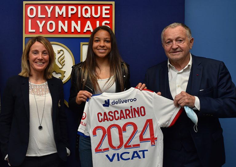 Sonia Bompastor s'est réjouit de la prolongation de Delphine Cascarino à l'OL ce vendredi lors d'une conférence de presse