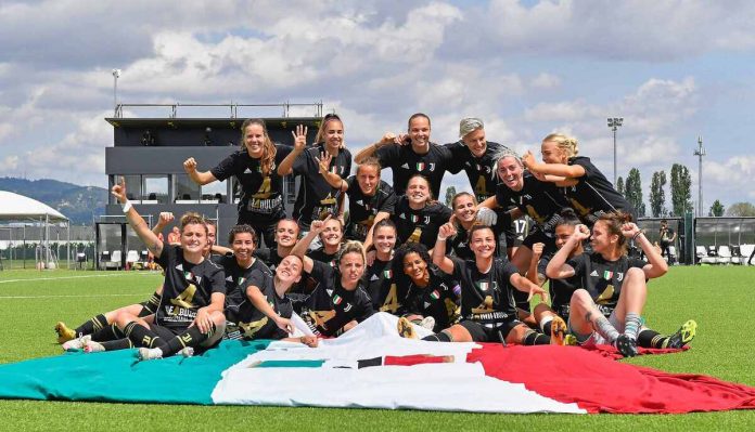 La Juventus remporte son quatrième Scudetto en Serie A