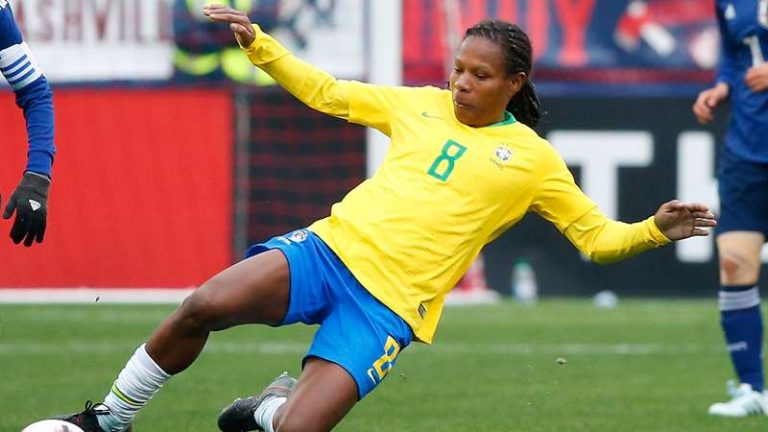 Formiga retourne à Sao Paulo