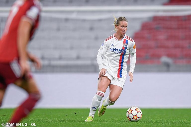 Amandine Henry OL Bayern