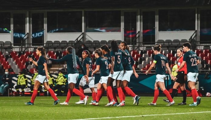 Équipe de France féminine gagne le Pays de Galles