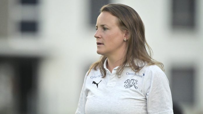 Nora Häuptle directrice du football féminin d'Israël