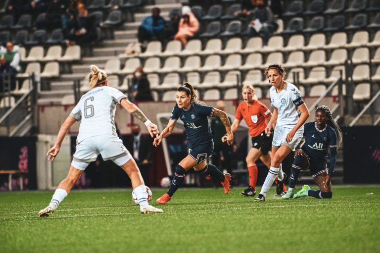 Ramona Bachmann prolonge au PSG féminin jusqu’en 2023