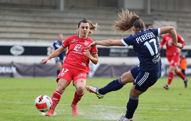 FCGB féminines en D1 arkema