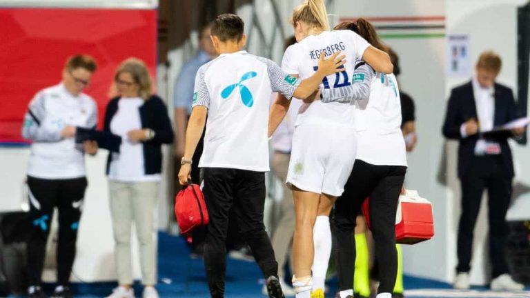 Ada Hegerberg blessure Norvege