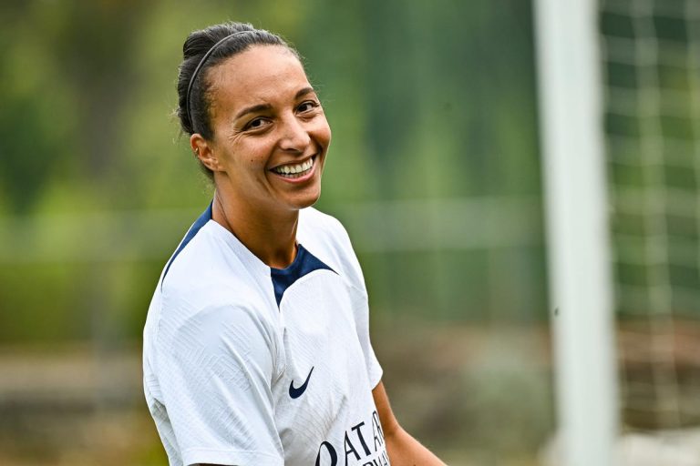 Bouhaddi PSG féminin