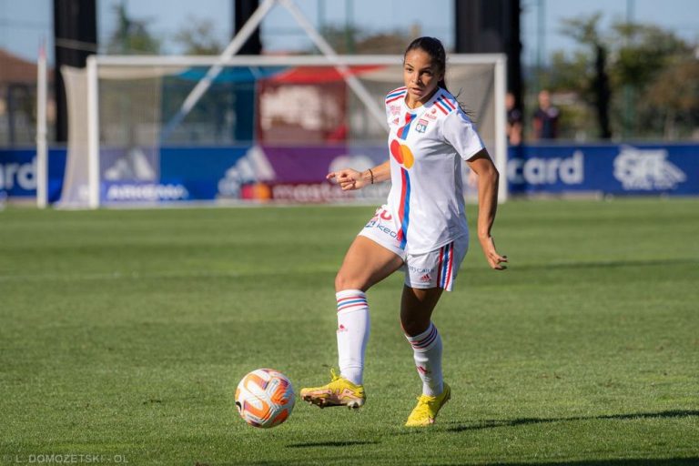 Delphine Cascarino OL féminin