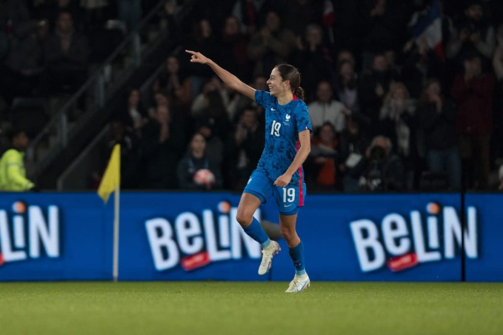 La note de Kessya Bussy qui a marqué son premier but avec l'équipe de France féminine. 