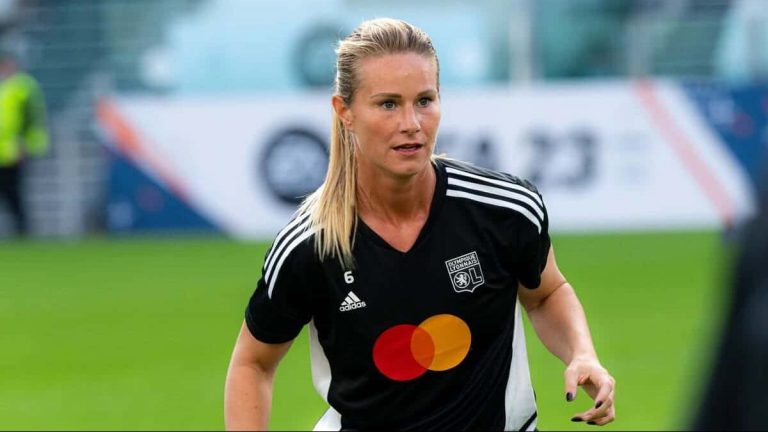 Amandine Henry blessure et absence avec l'OL féminin