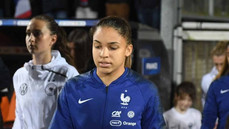 Delphine Cascarino blessure et forfait pour la Coupe du monde féminine avec les Bleues.