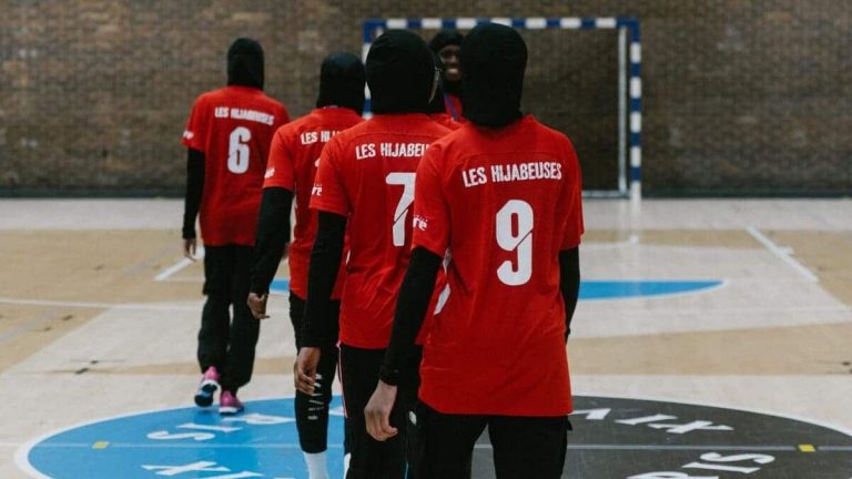 Les Hijabeuses port du Hijab foot féminin France.