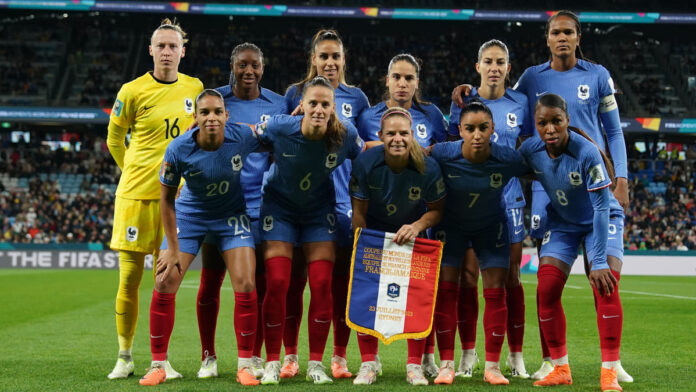 Compo France-Brésil coupe du monde de foot féminin.