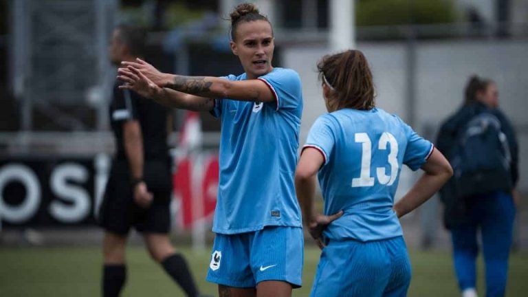 Résultat match équipe de France féminines militaire.