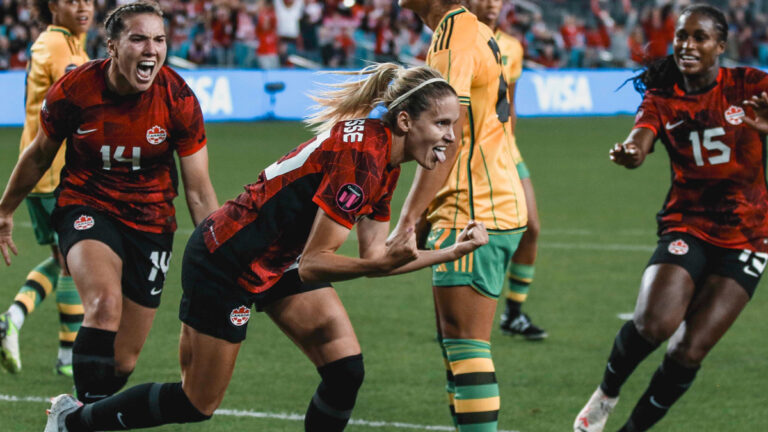 Lacasse Canada Jamaïque Jeux Olympiques JO Canadiennes Foot féminin féminine