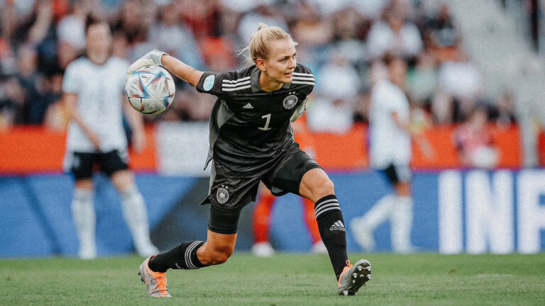 Merle Frohms Allemagne féminine Wolfsburg