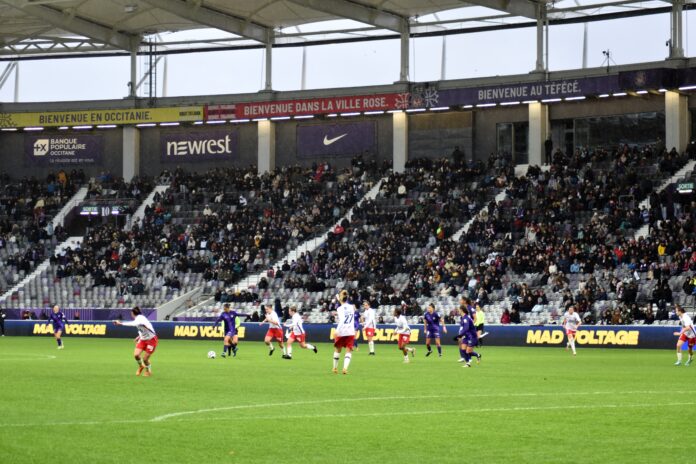 TFC-LOSC Record affluence Seconde Ligue 7204 spectateurs 08-12-24