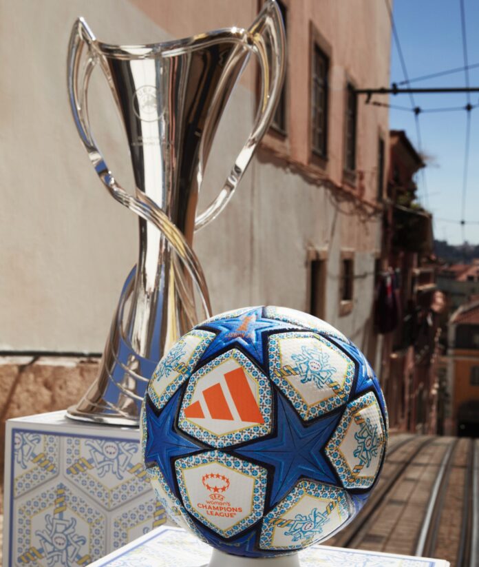 Ballon et Trophée de l'UEFA Women's Champions League