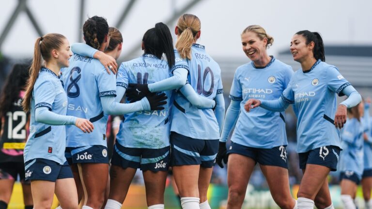 Manchester City féminine féminin Women super league chelsea