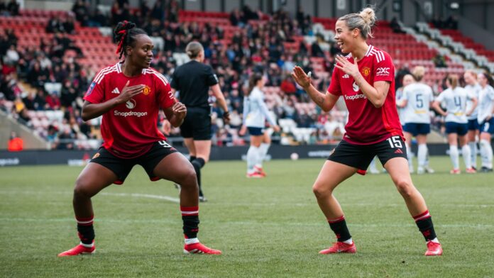 Man U Manchester United françaises étranger Malard Ildhusoy féminin féminine Womens Super League