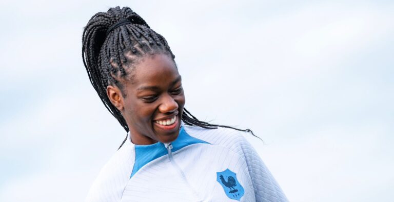 Feller Naomie football bleues FFF féminine