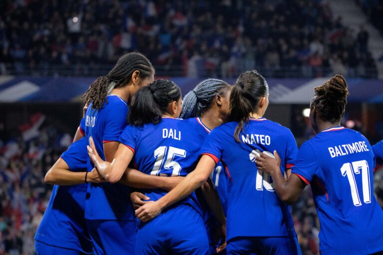 Bleues France féminine amical foot féminin Photo Mathilde Durney