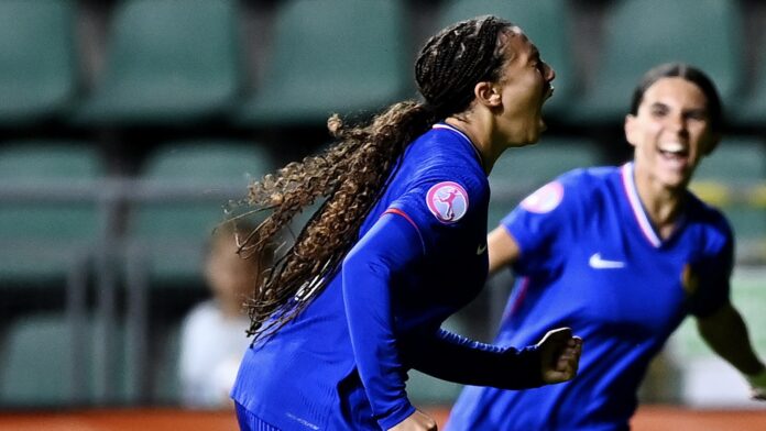 Maeline Mendy France U19 Euro féminine