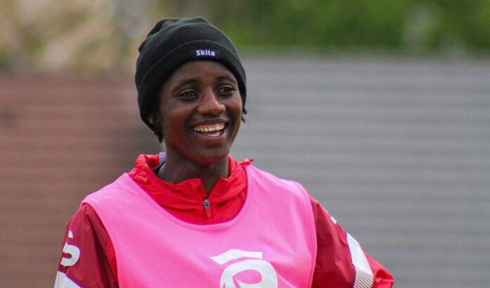 Aïssata Traoré n tenue d'entrainement du FC Fleury signe avec Boston Legacy FC et devient la première malienne en NWSL
