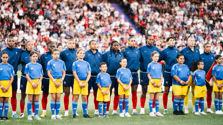 France – Angleterre : 2,8 millions de téléspectateurs, une audience en baisse