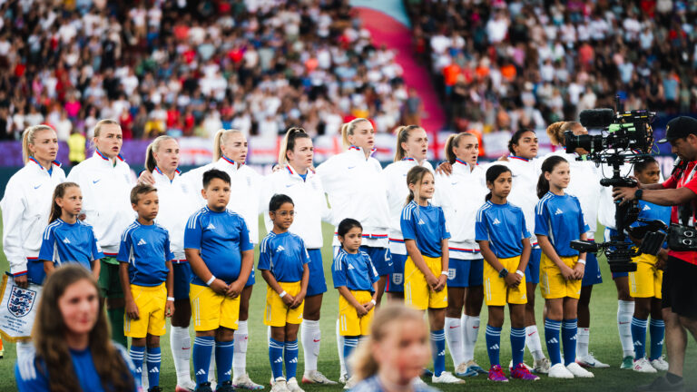 Euro 2025 : Sur quelle chaîne voir le choc Angleterre – Pays Bas ?