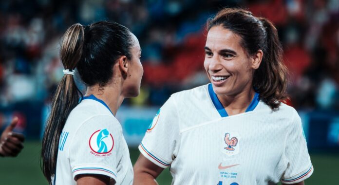 Majri Bleues féminine féminin France