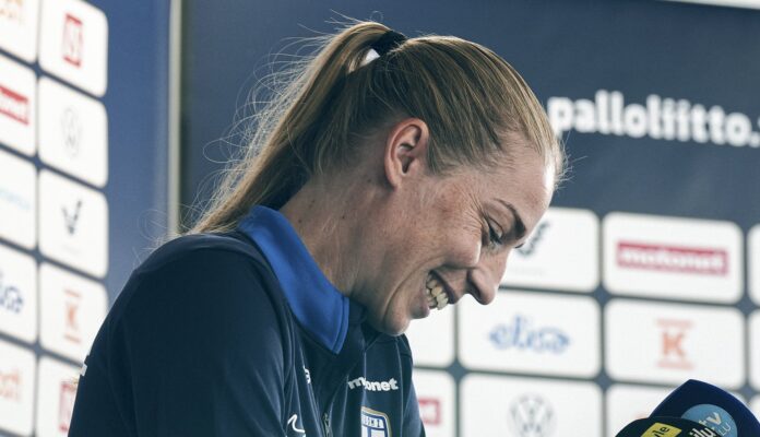Linda Sallstrom Finlande féminine
