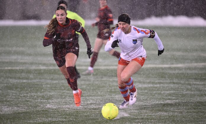 Toronto-Montréal demies des séries de Super Ligue du Nord 2025