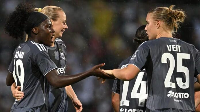 Francfort-PSV, 1/8e de la Coupe Europa