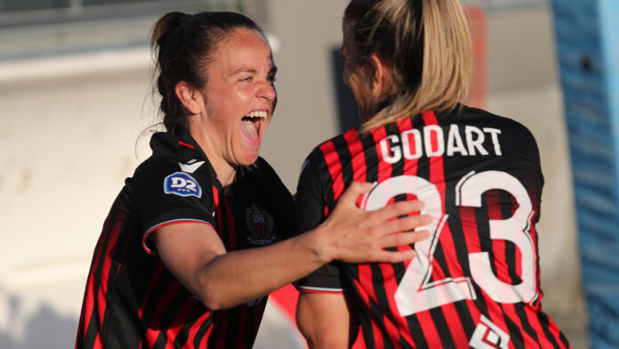 Nice Marichaud féminine féminin