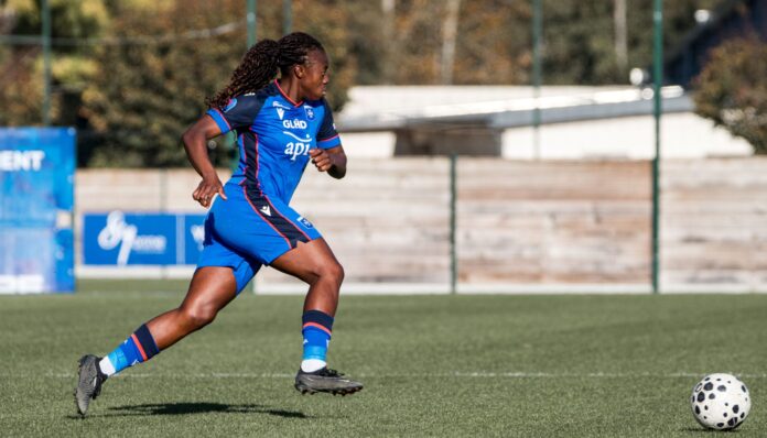 Auxerre Leader Seconde Ligue d2 féminine féminin