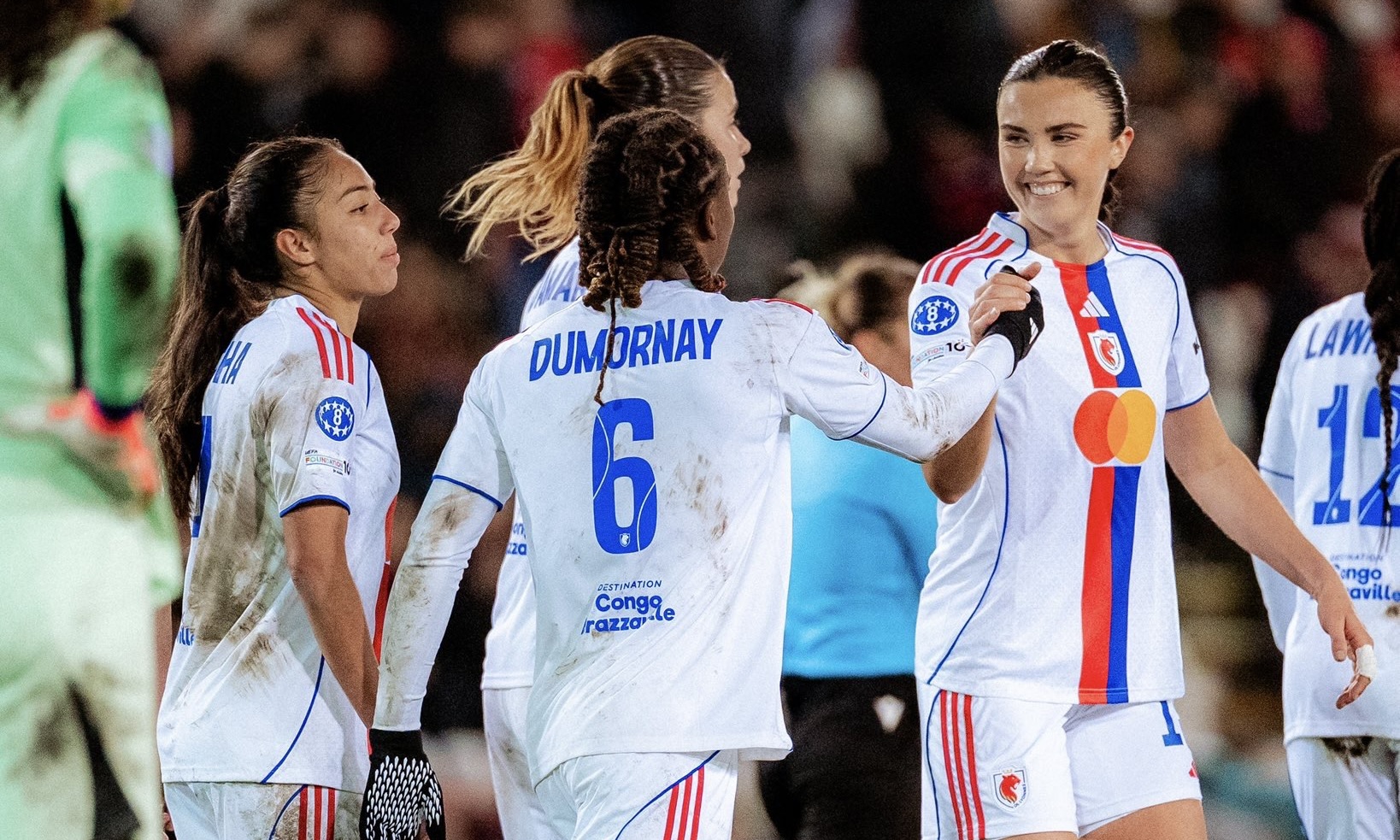 L’OL écrase United et vise les sommets, Melchie Dumornay dans un grand soir