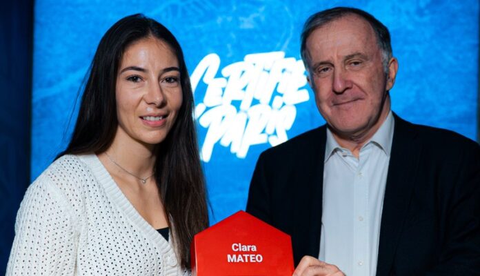 Mateo PFC Paris féminine féminin joueuse française année