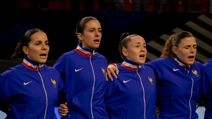 Equipe de France féminine de Futsal lors de l'hymne nationale lors du Tour Elite de la Coupe du Monde féminine de Futsal 2025