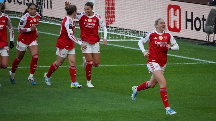 Arsenal féminin féminine Alessia Russo