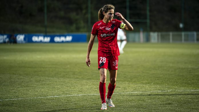 Noémie Carage Dijon FCO feminin feminin