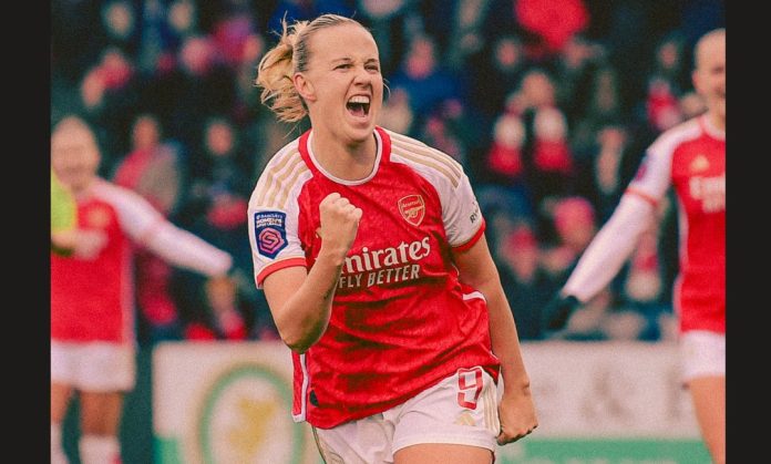 Mead Arsenal féminin