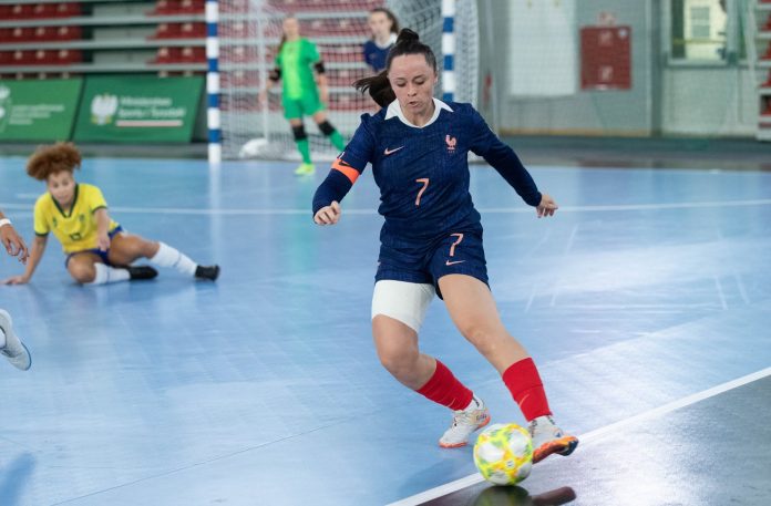 Faustine Pellegry futsal france féminine Photo FISU